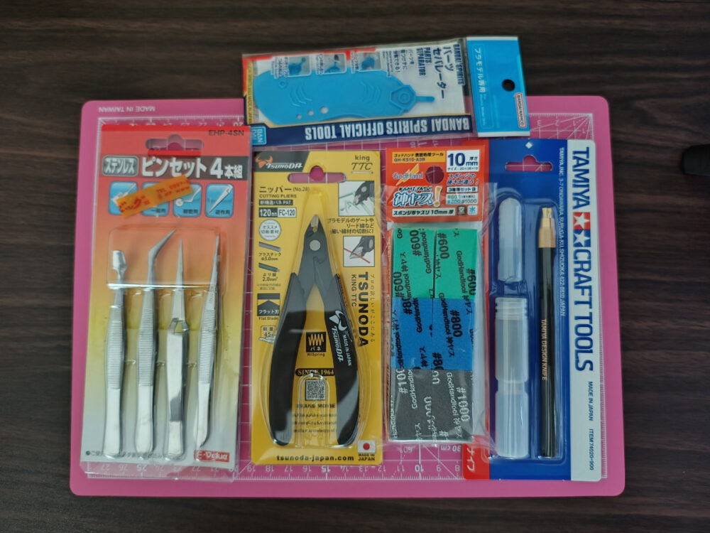 プラモデル初心者が必要な工具たち